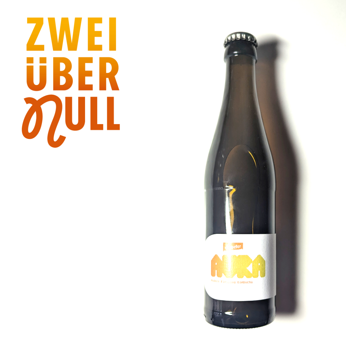 Logo und Flaschenabbildung "Aura"